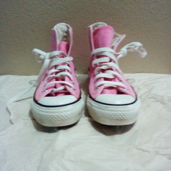 Converse High Tops - Picture 14 of 17